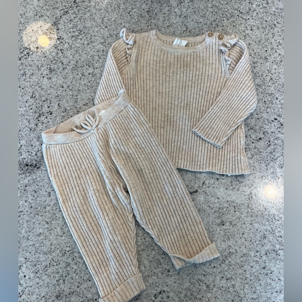 H&M outfit baby girl sweater outfit 6 months